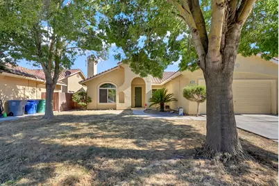528 Burgundy Street, Los Banos, CA 93635 - Photo 1
