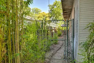 1525 W Flora St, Stockton, CA 95203 - Photo 12