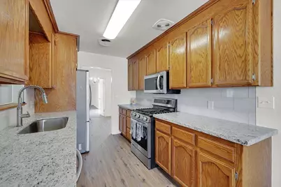 248 S Lawrence Avenue, Yuba City, CA 95991 - Photo 10