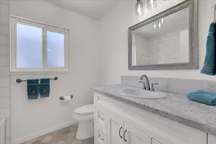 248 S Lawrence Ave, Yuba City, CA 95991 - Photo 12