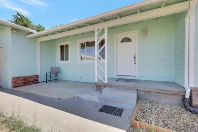 248 S Lawrence Avenue, Yuba City, CA 95991 - Photo 2