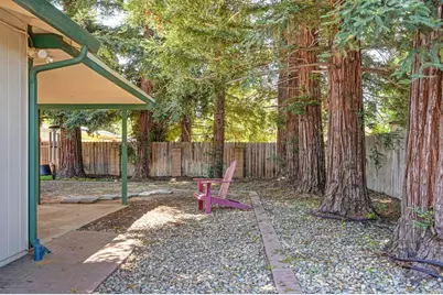9112 Grove Street, Elk Grove, CA 95624 - Photo 16
