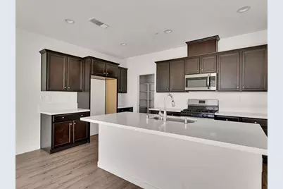 4063 Larner, Olivehurst, CA 95961 - Photo 32