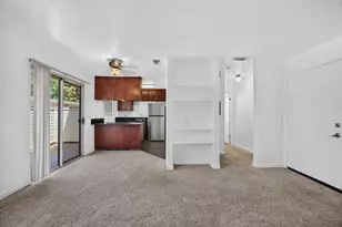 9131 Newhall Dr, Sacramento, CA 95826 - Photo 12