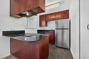 9131 Newhall Dr, Sacramento, CA 95826 - Photo 6