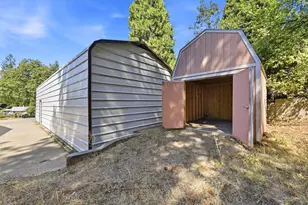2681 Cable Rd, Camino, CA 95709 - Photo 32