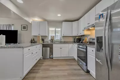 710 S Stockton Street, Lodi, CA 95240 - Photo 20