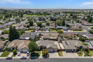 565 Springcreek Pl, Manteca, CA 95337 - Photo 32