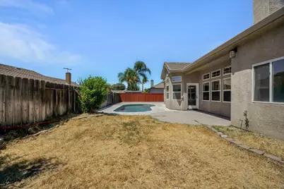 565 Springcreek Place, Manteca, CA 95337 - Photo 30