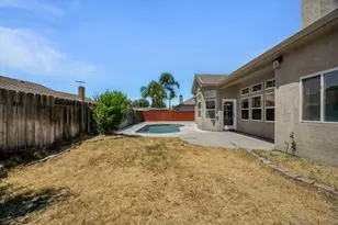565 Springcreek Pl, Manteca, CA 95337 - Photo 30