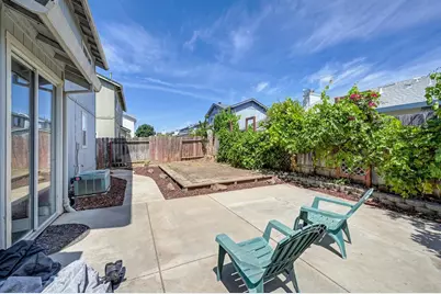 781 S Wicker Way, Galt, CA 95632 - Photo 26