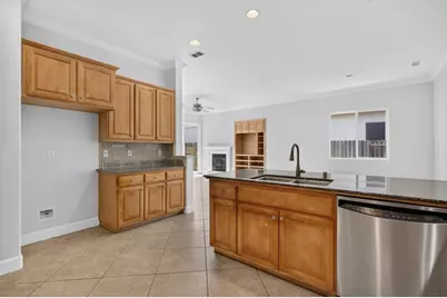 5767 Bridgecross Drive, Sacramento, CA 95835 - Photo 34