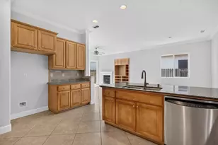 5767 Bridgecross Dr, Sacramento, CA 95835 - Photo 34