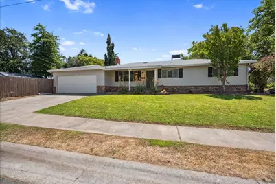 817 Oakland Avenue, Roseville, CA 95678 - Photo 1