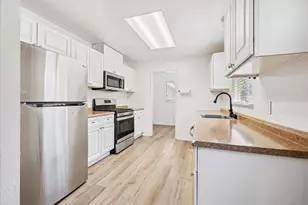 817 Oakland Ave, Roseville, CA 95678 - Photo 12