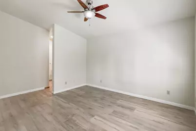 6932 Springmont Drive, Elk Grove, CA 95758 - Photo 28