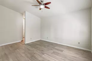 6932 Springmont Dr, Elk Grove, CA 95758 - Photo 28