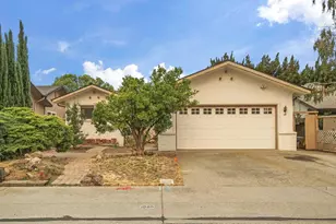 1005 Dover Dr, Lodi, CA 95242 - Photo 2
