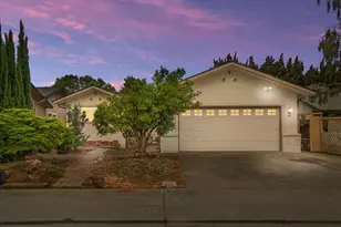 1005 Dover Dr, Lodi, CA 95242 - Photo 1