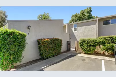 3215 Bermuda Avenue #7, Davis, CA 95616 - Photo 2