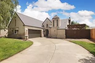 868 Cinnamon Teal Ct, Manteca, CA 95337 - Photo 1