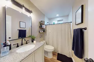1744 Hyde Park Ln, Manteca, CA 95336 - Photo 16