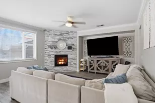 10769 Sea Bright Ln, Stockton, CA 95209 - Photo 4