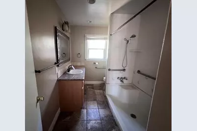 1217 Woodman Way, Modesto, CA 95350 - Photo 54