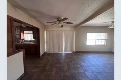1217 Woodman Way, Modesto, CA 95350 - Photo 42