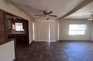 1217 Woodman Way, Modesto, CA 95350 - Photo 42