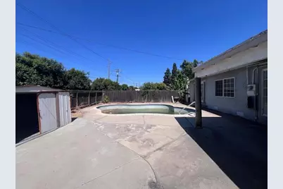 1217 Woodman Way, Modesto, CA 95350 - Photo 62
