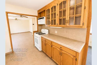 1217 Woodman Way, Modesto, CA 95350 - Photo 6
