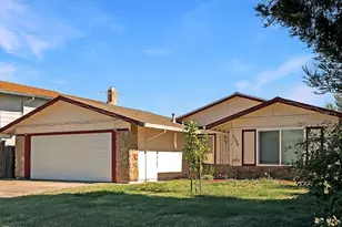 7524 McTavish Cir, Sacramento, CA 95828 - Photo 2