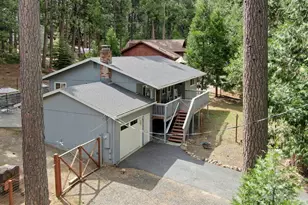2020 Antler Dr, Arnold, CA 95223 - Photo 4