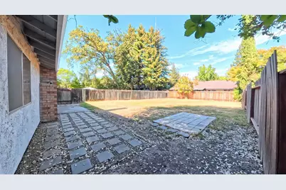 5512 Mike Arthur Court, Citrus Heights, CA 95610 - Photo 12