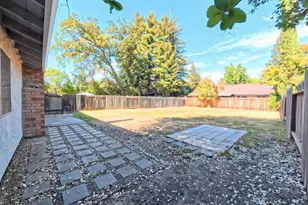 5512 Mike Arthur Ct, Citrus Heights, CA 95610 - Photo 12