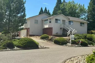 2720 Sandhurst Dr, Cameron Park, CA 95682 - Photo 2