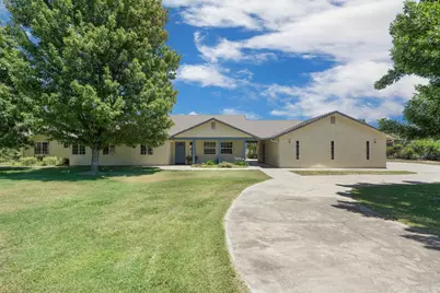 11220 N Golfview Road, Lodi, CA 95240 - Photo 2