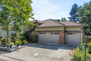 908 Santiago St, Davis, CA 95618 - Photo 2