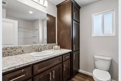9140 Hensley Way, Elk Grove, CA 95758 - Photo 18