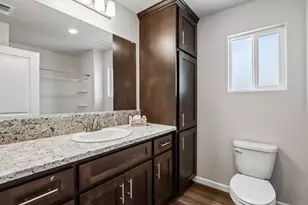 9140 Hensley Wy, Elk Grove, CA 95758 - Photo 18