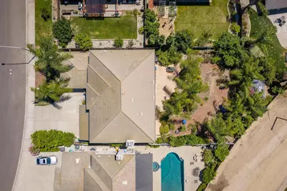 2208 Steinbeck Drive, Modesto, CA 95356 - Photo 2