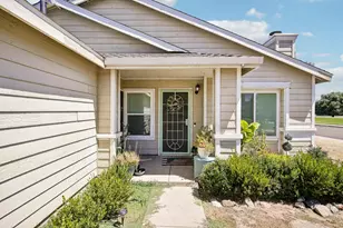 3655 Castlepark Dr, Riverbank, CA 95367 - Photo 2