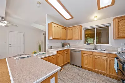 Oak Front Lane #193, Citrus Heights, CA 95610 - Photo 12