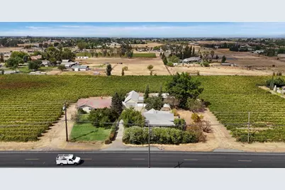 10675 E Peltier Road, Acampo, CA 95220 - Photo 62