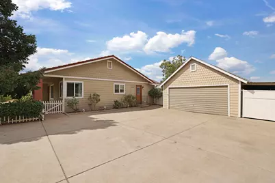 10675 E Peltier Road, Acampo, CA 95220 - Photo 8