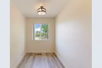 10675 E Peltier Road, Acampo, CA 95220 - Photo 24