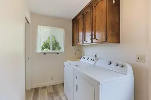 10675 E Peltier Rd, Acampo, CA 95220 - Photo 28