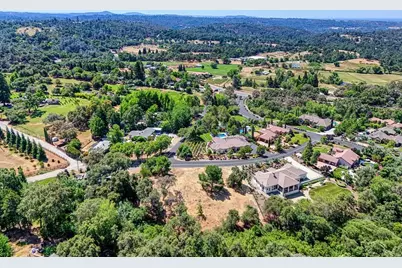11167 Edgewood Road, Auburn, CA 95603 - Photo 32