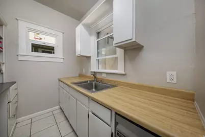 625 W Poplar Street, Stockton, CA 95203 - Photo 22